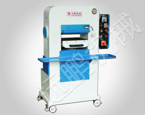 YP-1500型精密压花机